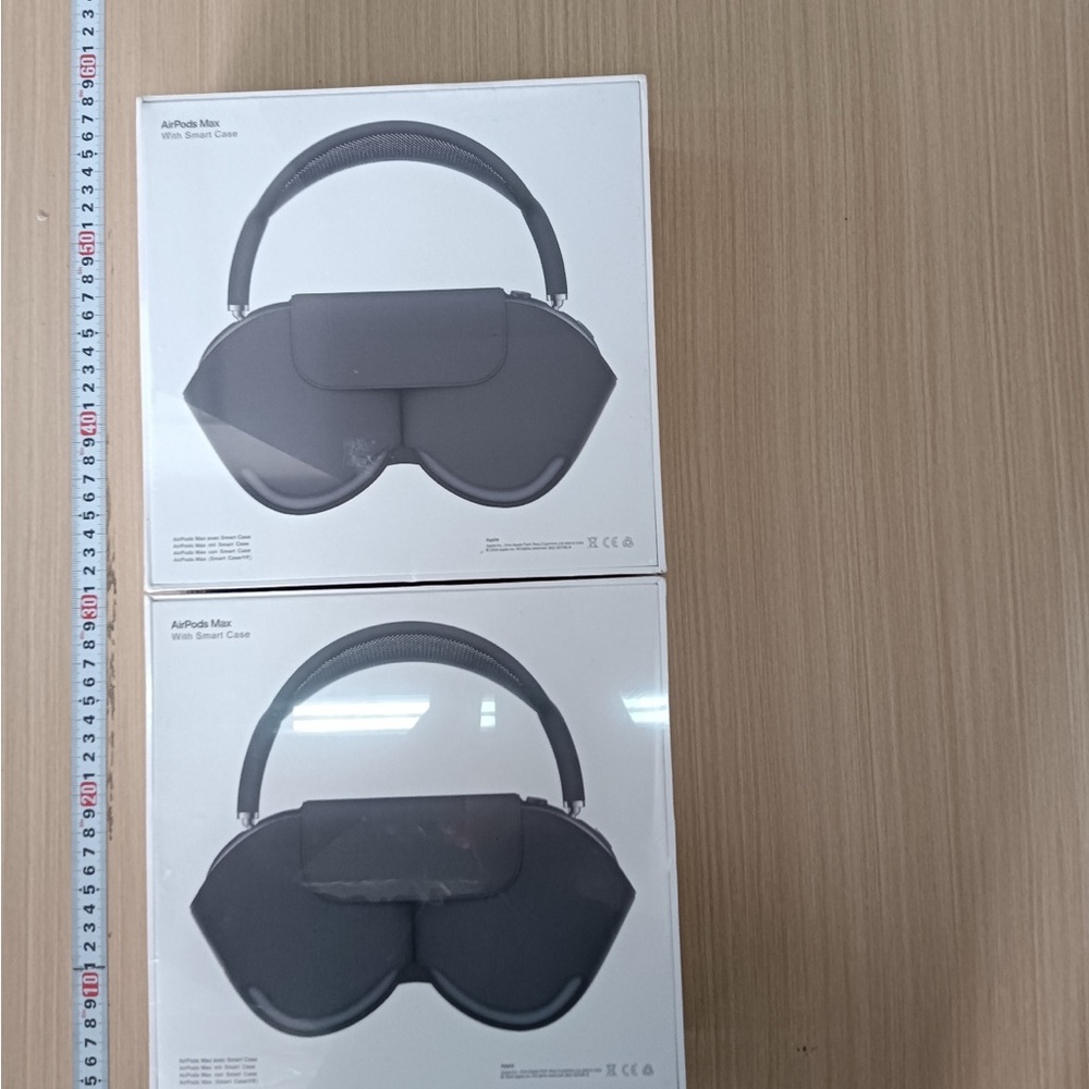 Apple VR Case Gray - Sleek Protective Cover